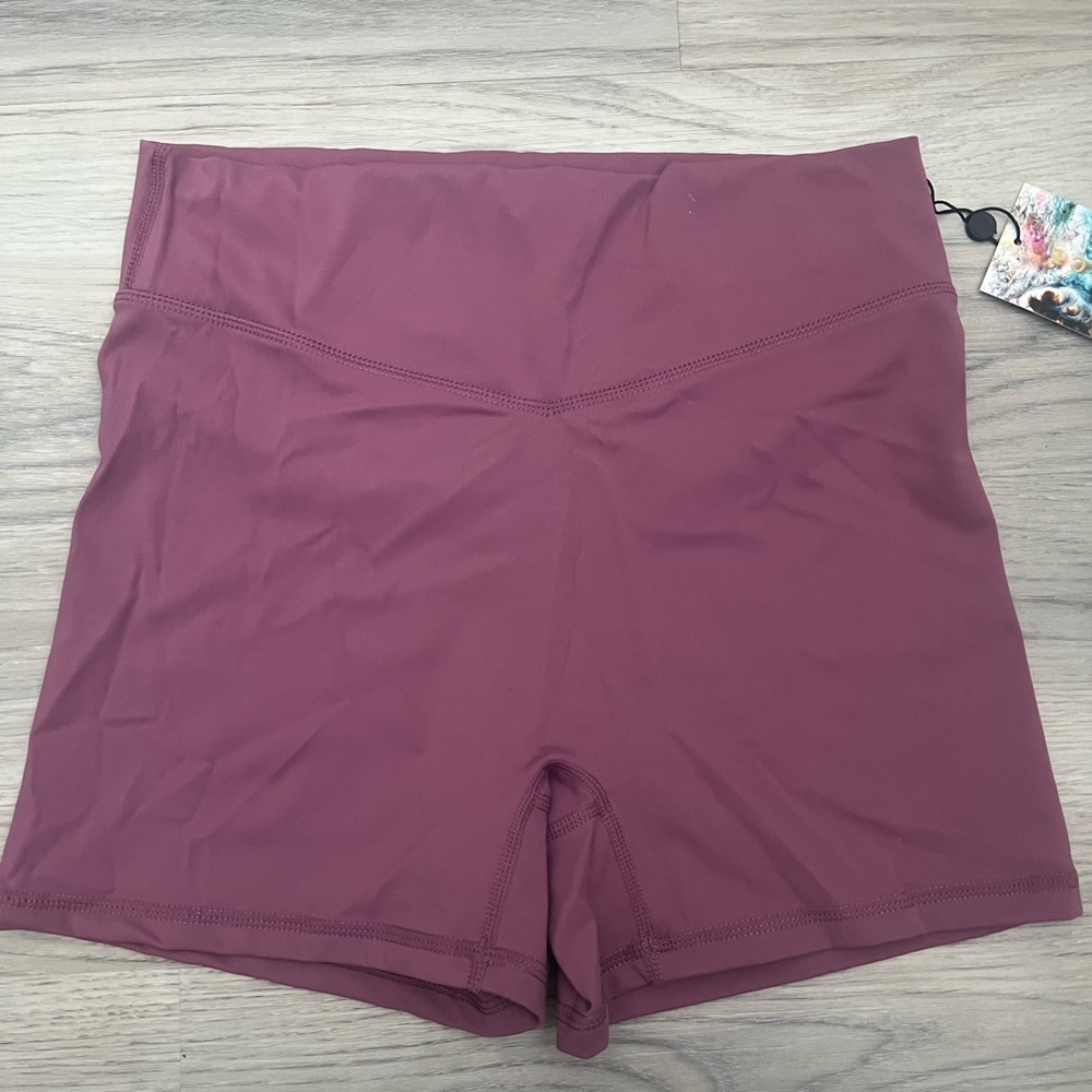 Balance athletics/vitality volleyball shorts